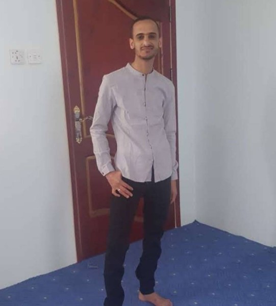 Charmant Gentleman ali bin Yahya 37 from Jemen