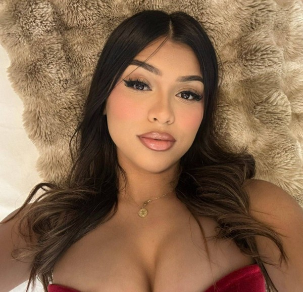 Single Girl Amanda Smith 29 from United States