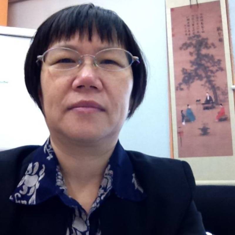 Пожилая Леди Lady Ann 62 из Соединенные Штаты