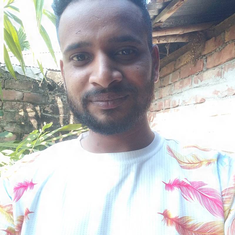 Giovane Studentessa RAKIBUL ISLAM 23 from Bangladesh