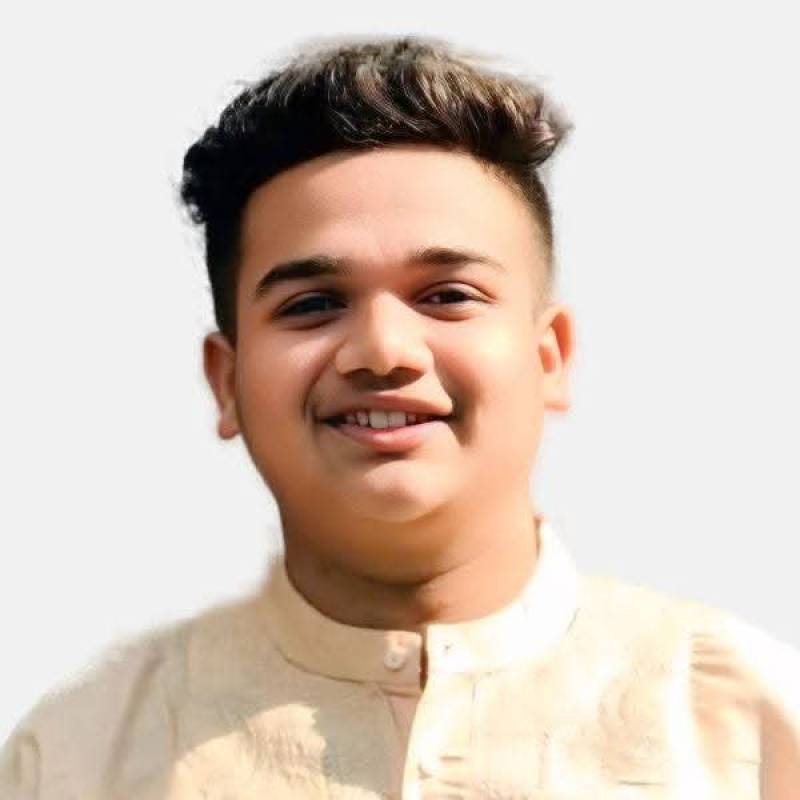 Bonita Estudante Md Nayeem 21 from Bangladesh