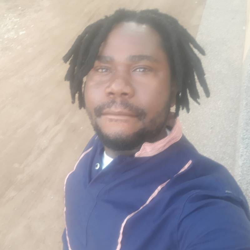 Büyüleyici Beyefendi Kevin 39 from Gana