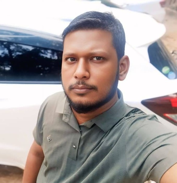 Charming Gentleman Amir 38 from Bangladesh