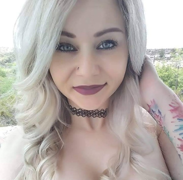 Single Lady Michelle Burns 35 from United States