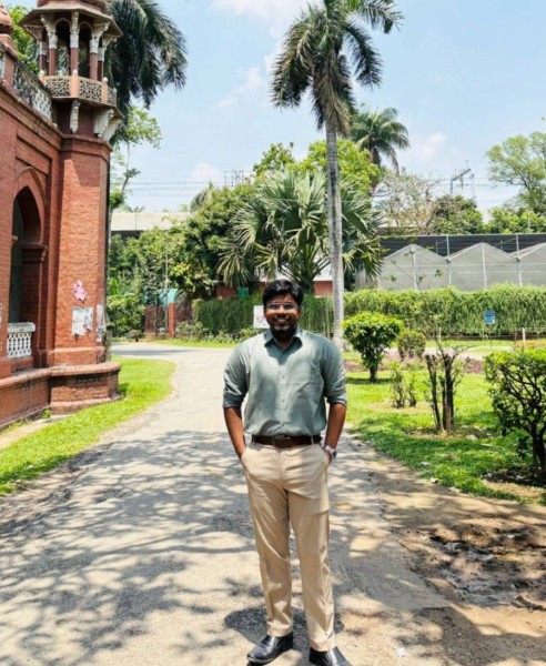 Mignonne Garçon Tanvir 24 from Bangladesh