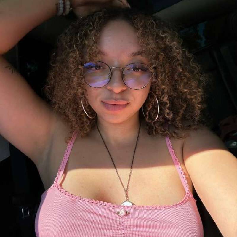 Solteira Garota Cynthia Sophie 29 from Estados Unidos