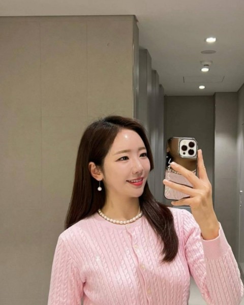 Single Lady Han Soo Jin 35 from Azerbaijan