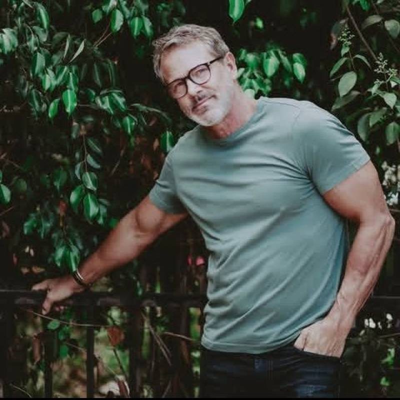 Reif Gentleman Daniel Williams 55 from Kanada