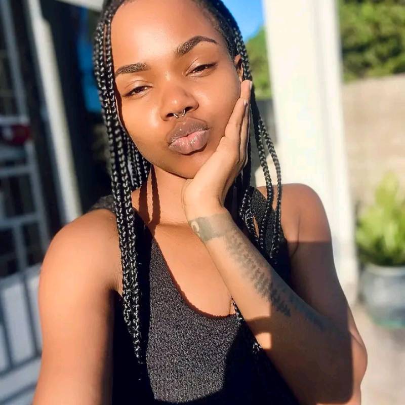 Ateşli Kız Vallary 26 from Kenya