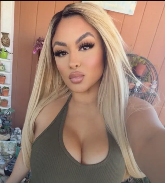 جذابة امرأة Camila Rowland M 39 from الولايات المتحدة