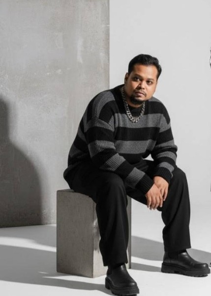 Hermosa Hombre zayem 28 from Bangladesh