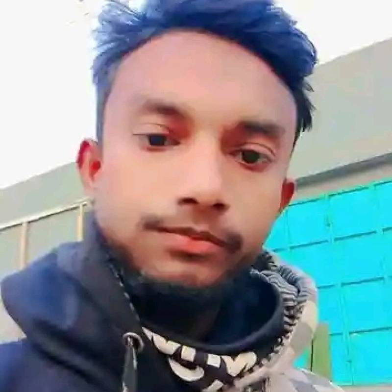 Pretty Student MD Muaj 22 from Bangladesh