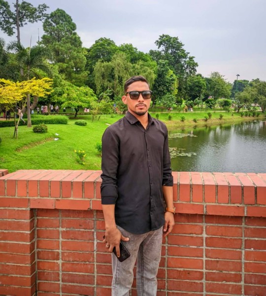 Pretty Student Jm jahidul 23 from Bangladesh