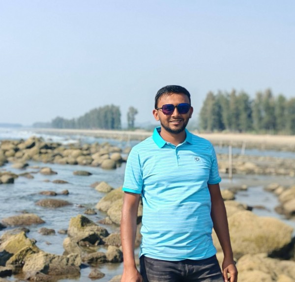 Hot Man MD:Nur hossain 32 from Bangladesh