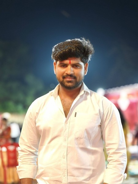 Cute Student Amit 21 from India