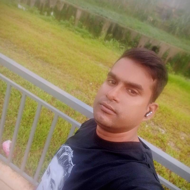Hot Man Hafijur 33 from Bangladesh