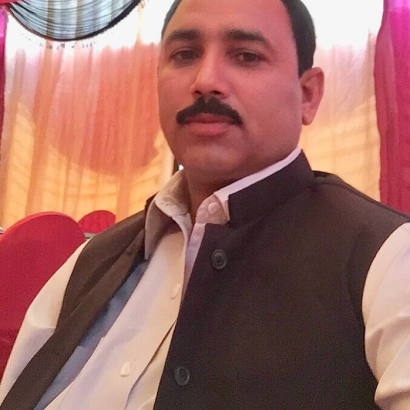 Beautiful Guy Umar 28 from Pakistan