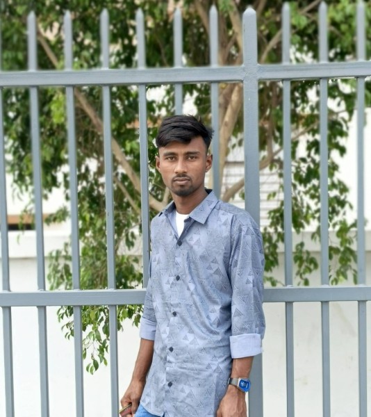 Jolie Garçon Md Sajidul Islam 23 from Bangladesh
