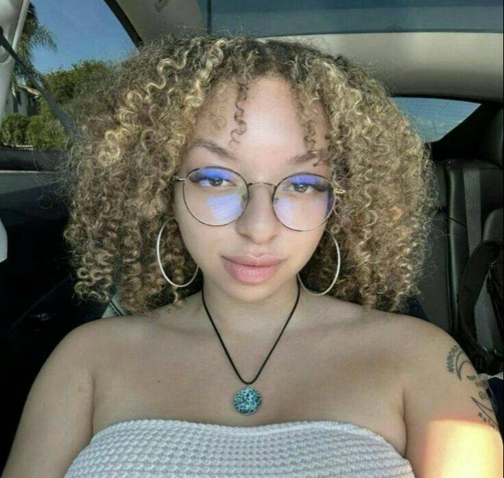 Alicia34164