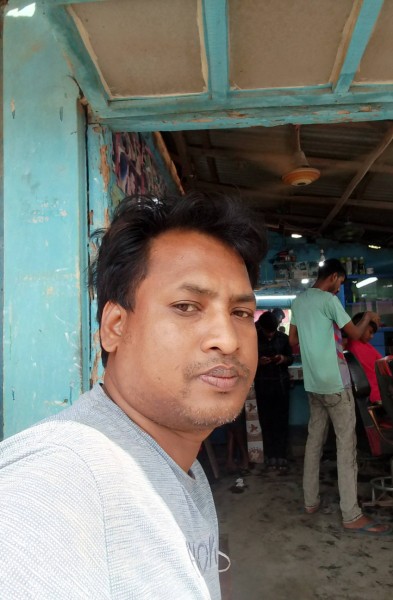 Sexy Cara Dr.Ranjan Chandro 33 from Bangladesh