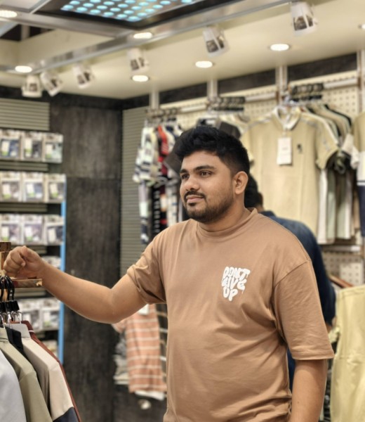 Single Guy Sanvi 26 from Bangladesh