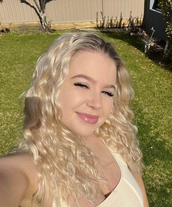 MaiMakova73757