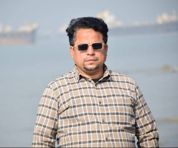 Attractive Man Anwar Hossain 45 from Bangladesh