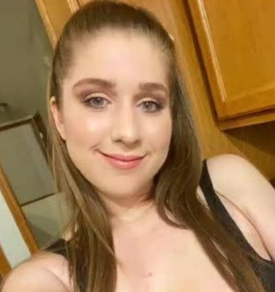 Beautiful Woman Laura Smith 29 from United States