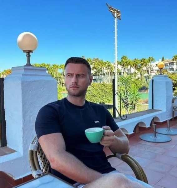 Célibataire Homme Micheal 35 from États-Unis