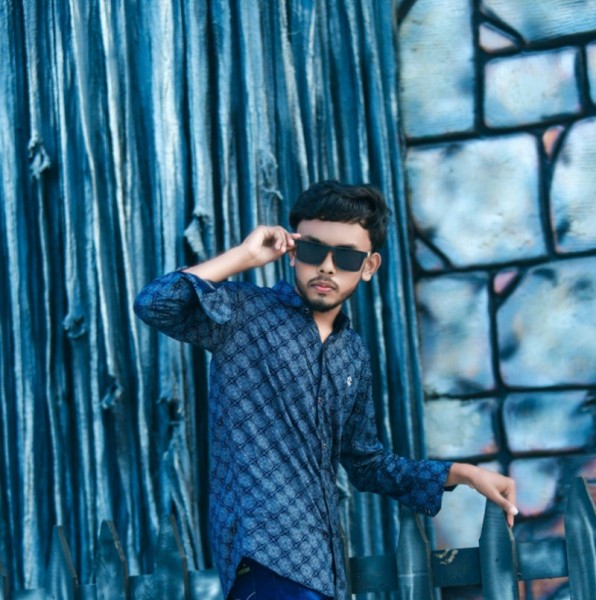 Young Boy Noyon Biswas 18 from Bangladesh