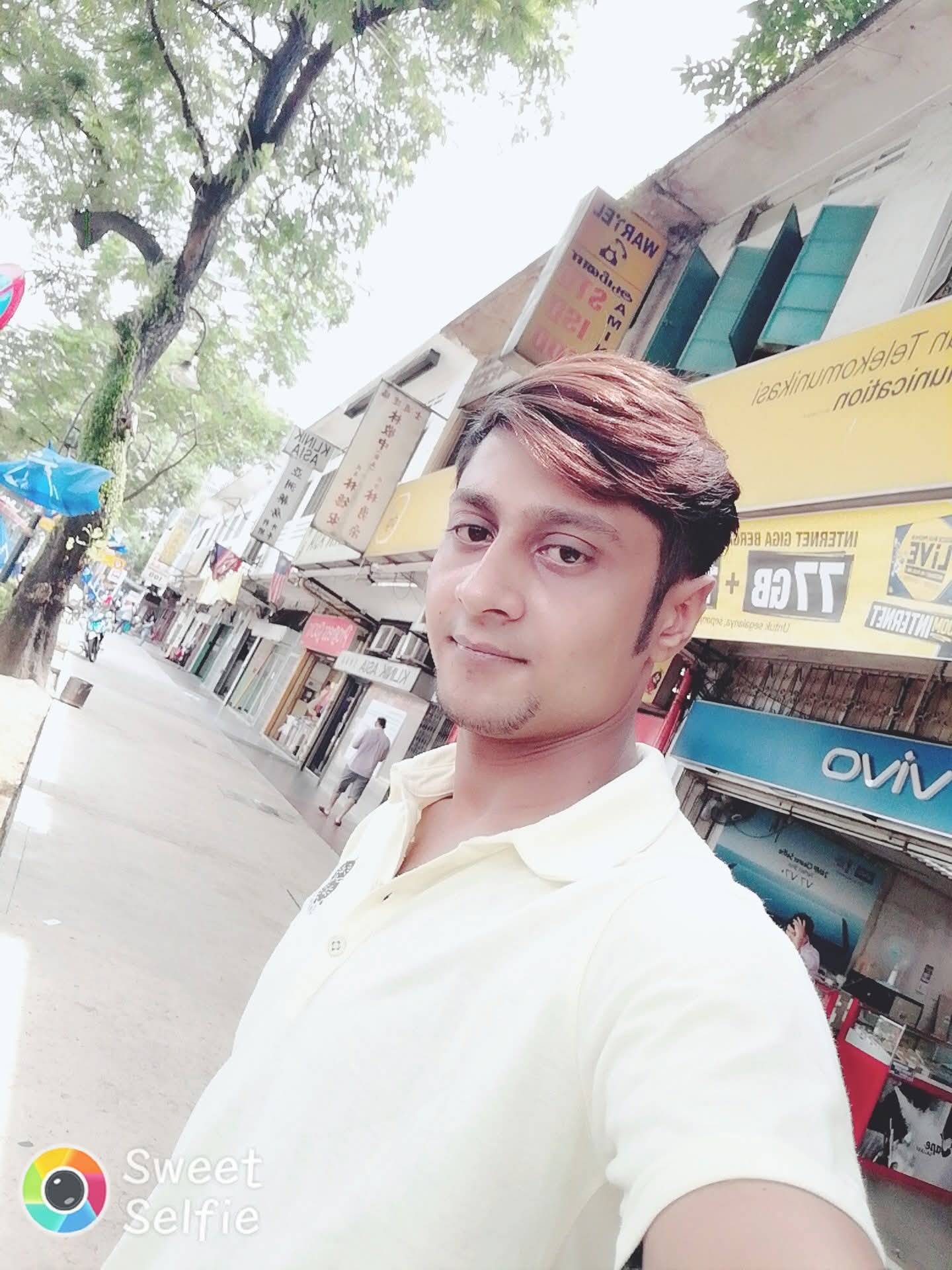 AkashKhan98857