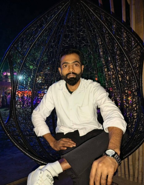 Beautiful Guy Tapon 30 from Bangladesh