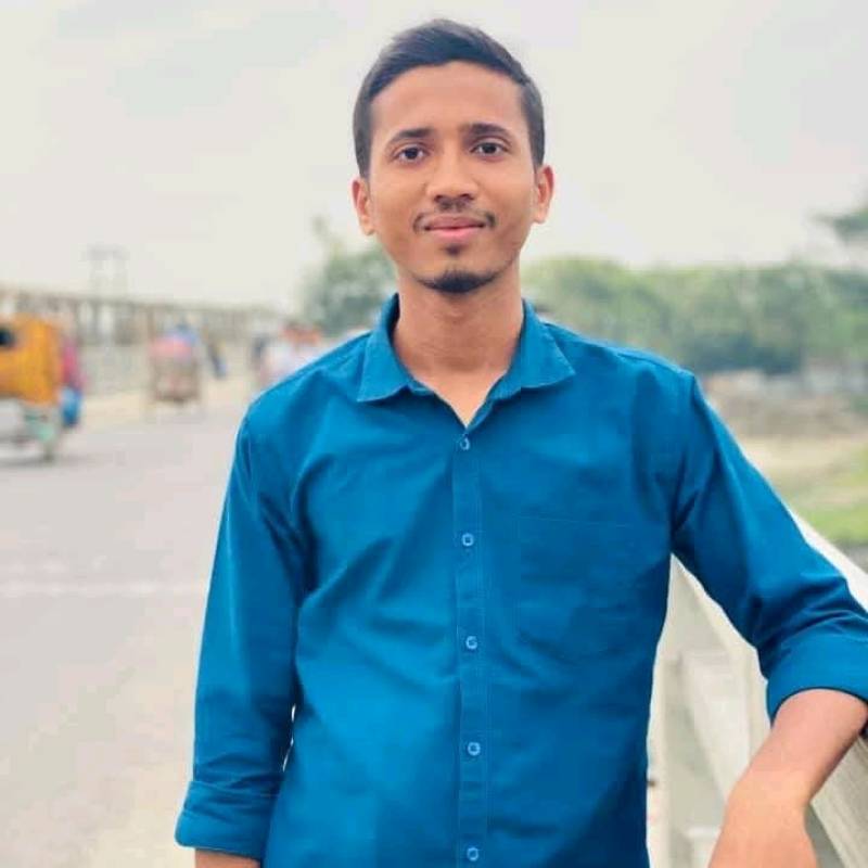 Young Student Mostafa 24 from Belgium