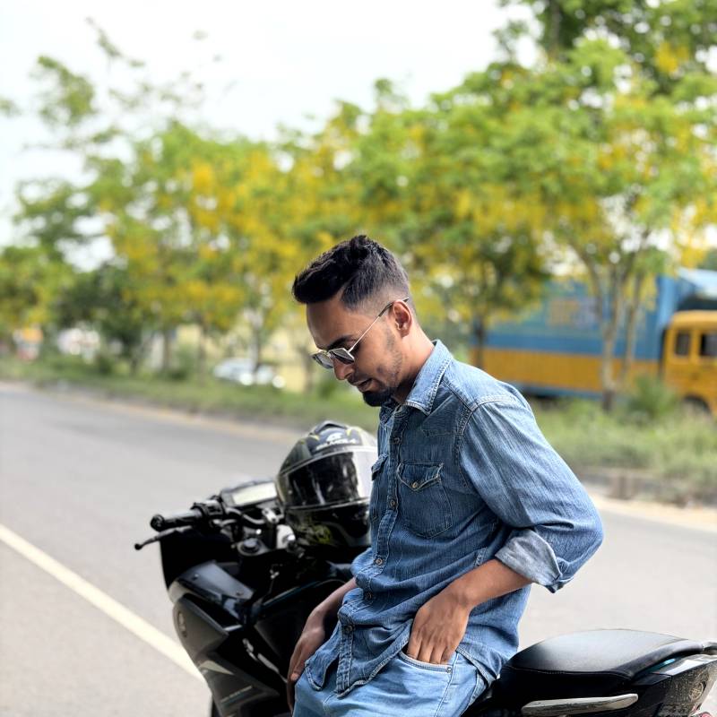 Hot Man SHuvo 25 from United States