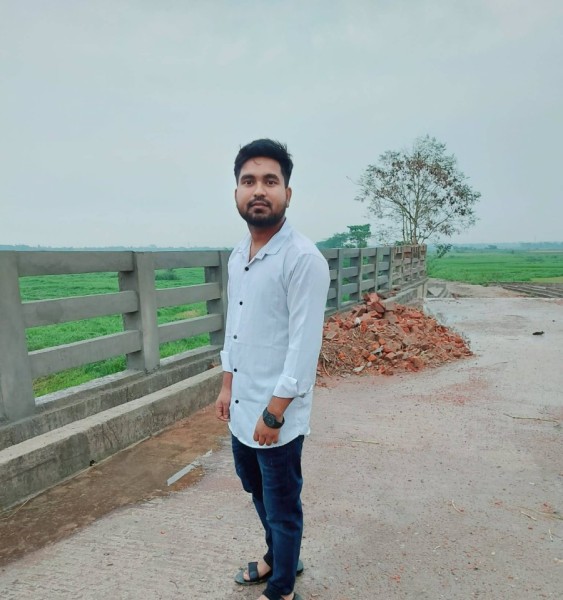 Pretty Student Mohammad Ali 24 from Bangladesh