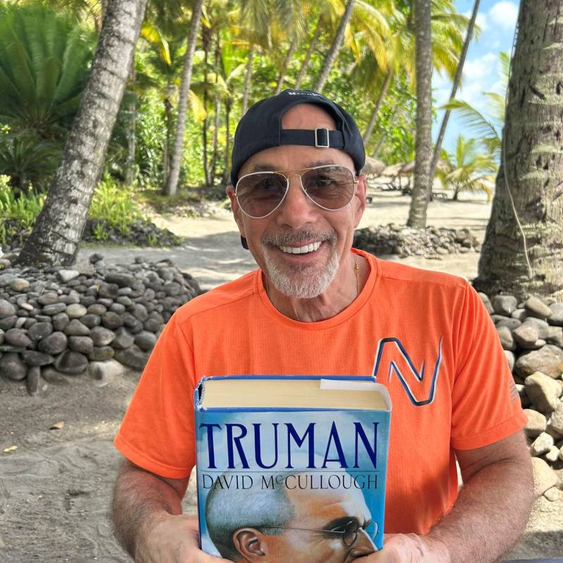 Elegant Gentleman Friedmann 66 from Switzerland