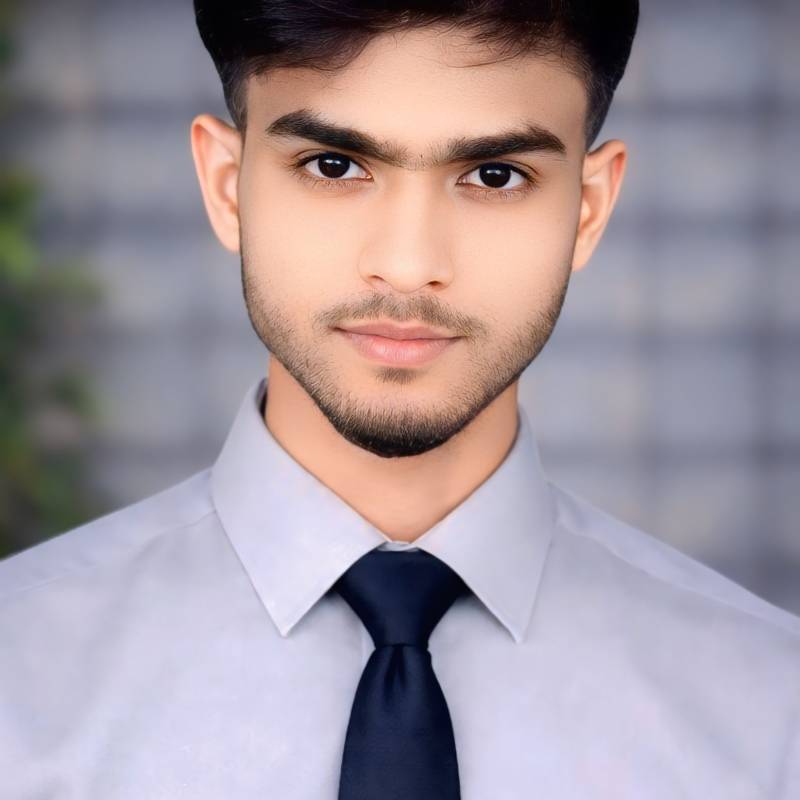 Hübsch Student Komol 20 from Bangladesh