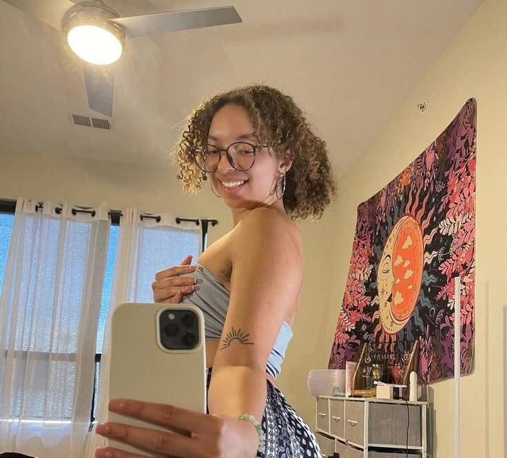 StellaWililliam85653