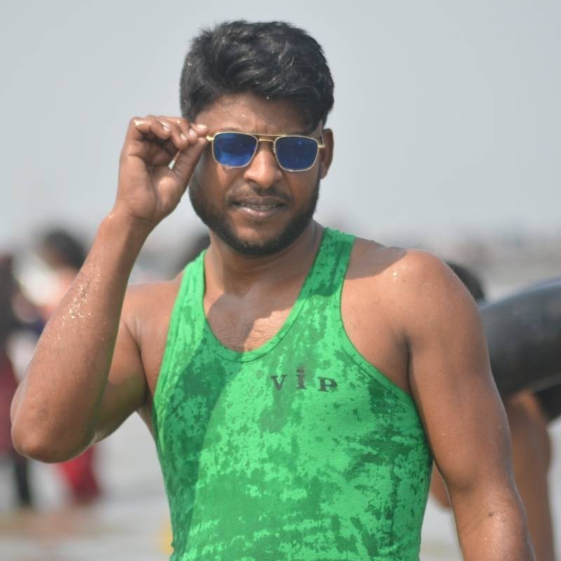 Mignonne Étudiante Bairul 24 from Bangladesh