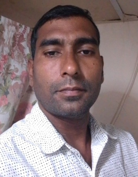 Attraktiv Gentleman MD foysol 36 from Vereinigte Arabische Emirate