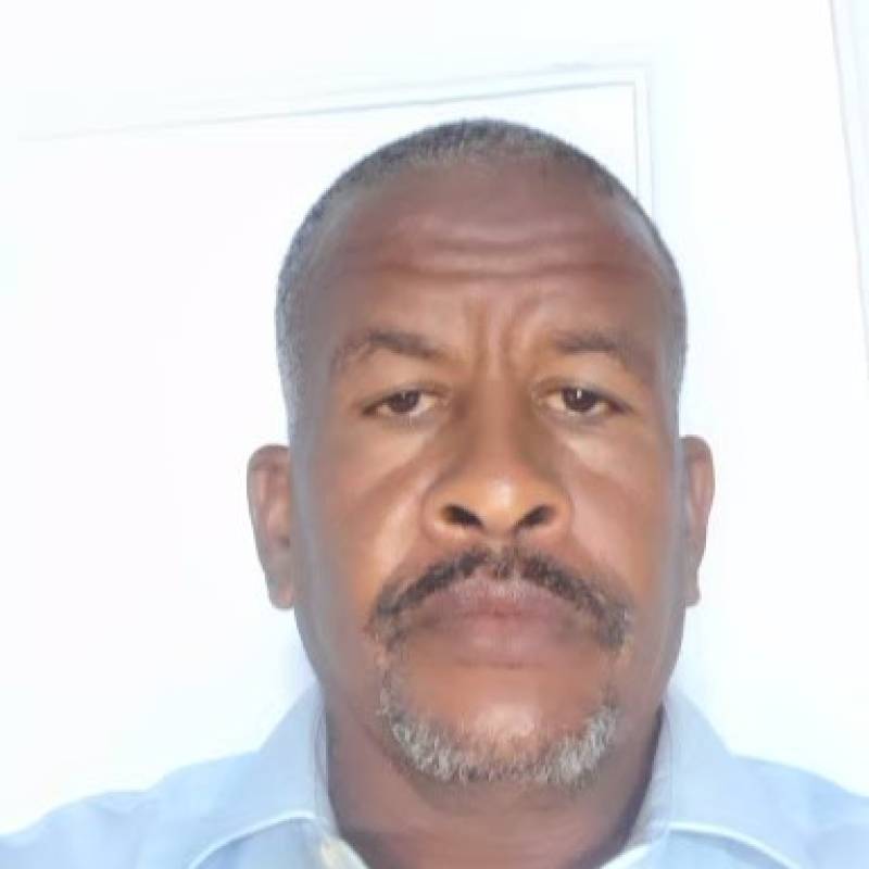 Madura Hombre Khalifa 50 from Sudán