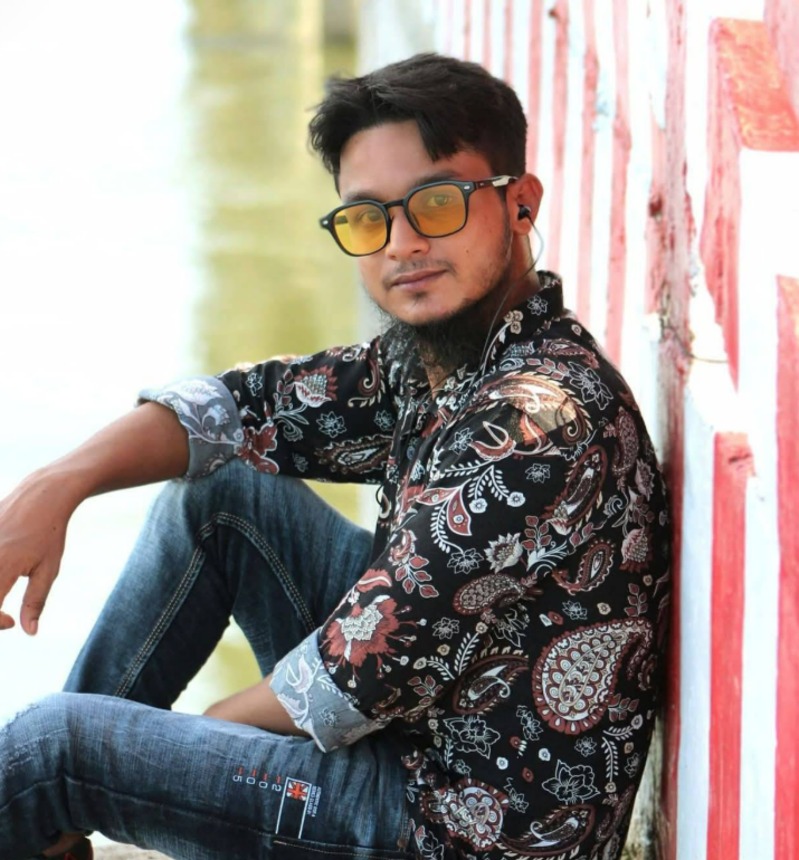 MdRobiulkhan68102