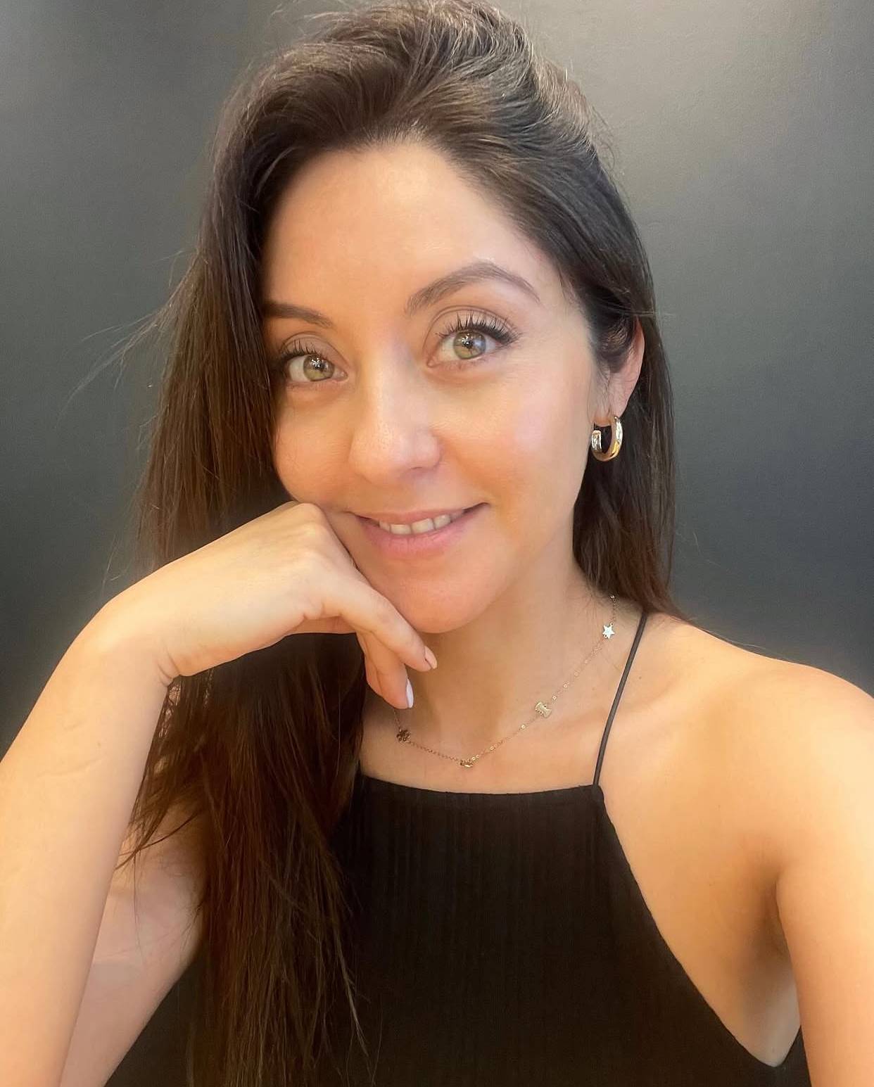 Sylvia87271