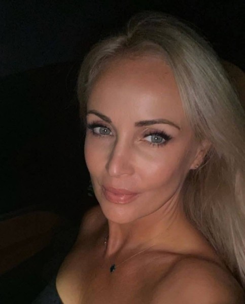 Charming Lady Herriet 46 from South Africa