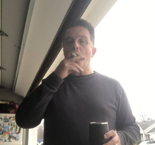 Bekar Erkek Bobby 45 from Amerika Birleşik Devletleri