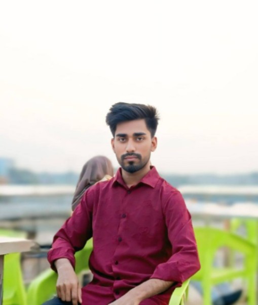 Pretty Student MD RABBI HOSHEN 24 from Bangladesh