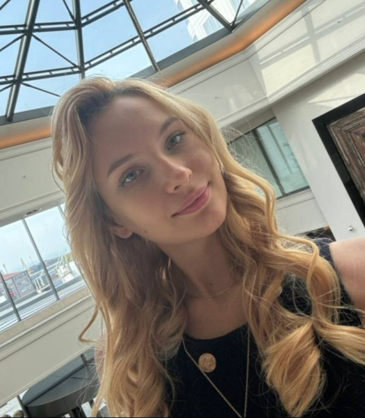Solteira Mulher Ivana 36 from Estados Unidos