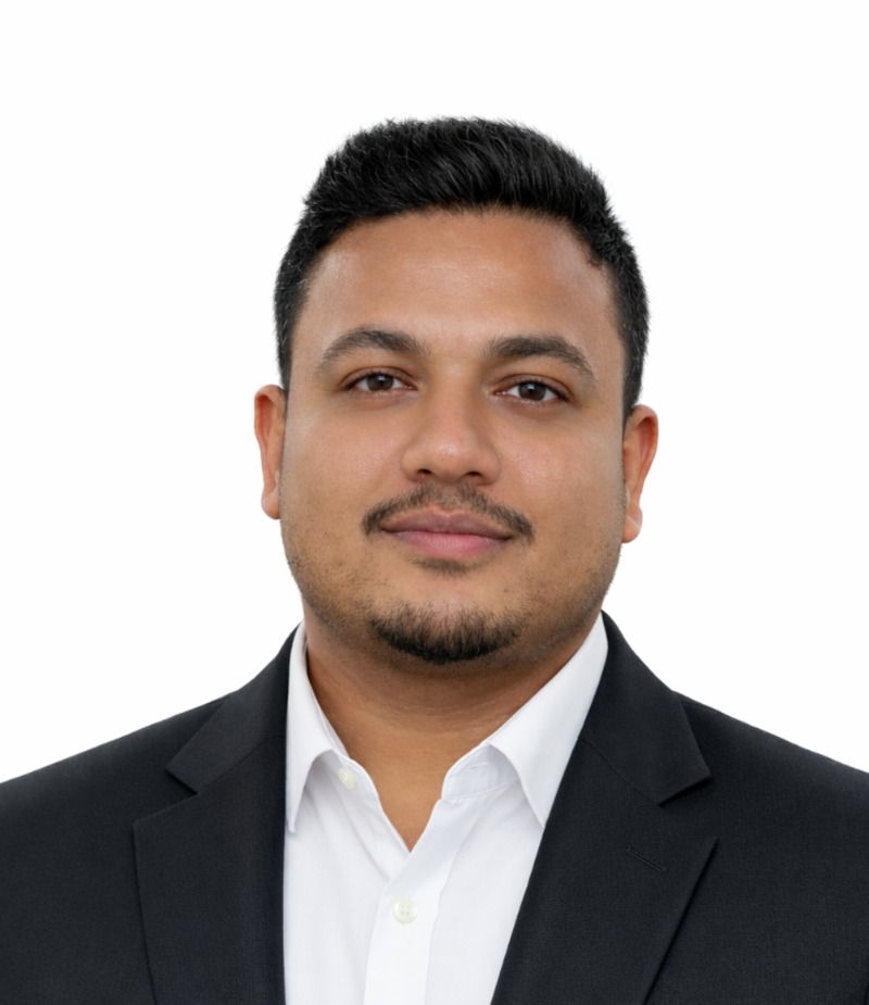Akash45930