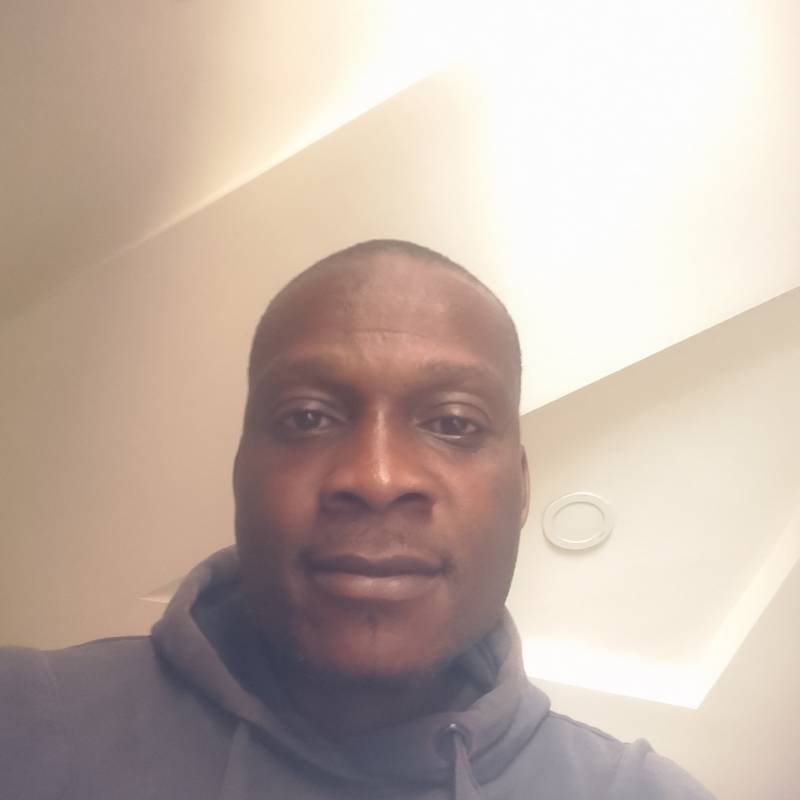 Célibataire Gentleman Philip 49 from Nigeria