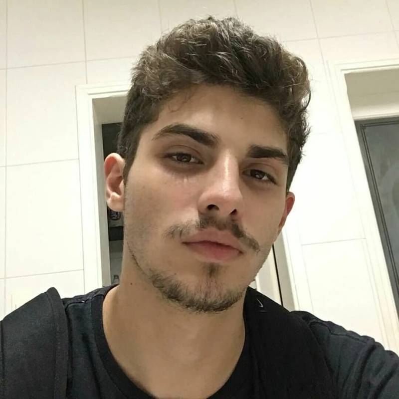 Hot Guy Memo 31 from United States